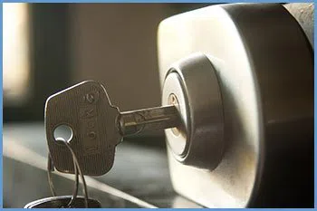 State Locksmith Services Van Nuys, CA 818-491-5045 - 13-re-key-locks
