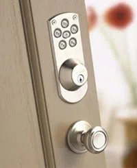 State Locksmith Services Van Nuys, CA 818-491-5045 - comm-01